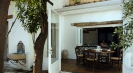 Italian holiday villa by the sea