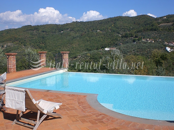 Monsummano Terme villas for rent Villa Albano, apartments vacation rentals Monsummano Terme: Villa Albano holiday in Tuscany and surroundings