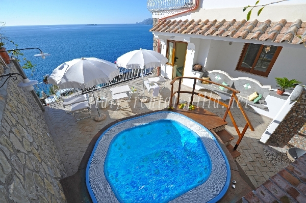 Positano villas for rent Villa Penelope A, apartments vacation rentals Positano: Villa Penelope A holiday in Amalfi Coast